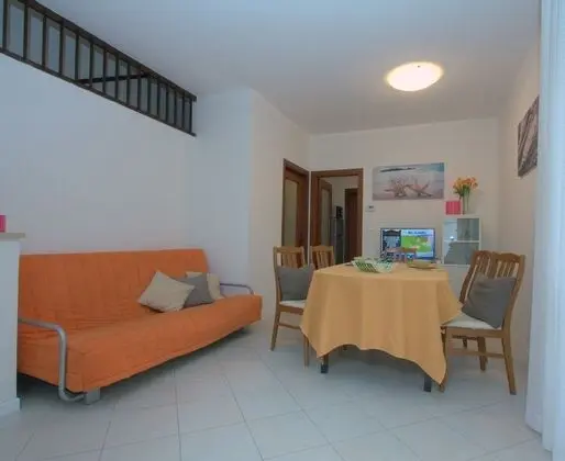 Apart Daire, 4 Yatak Odası, Bahçe Manzaralı