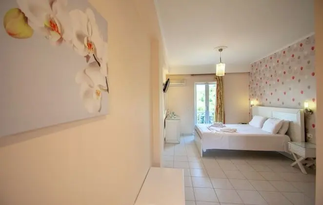 Standard Üç Kişilik Oda, Balkon