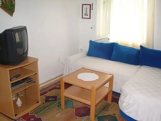 Apart Daire (Emilija - close to the sea - A1(4))