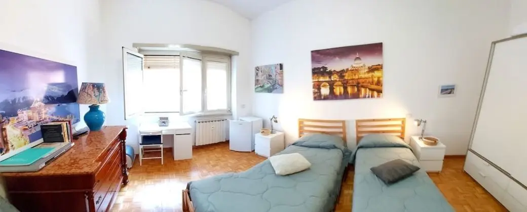 Executive Tek Büyük veya İki Ayrı Yataklı Oda, Ortak Banyo
