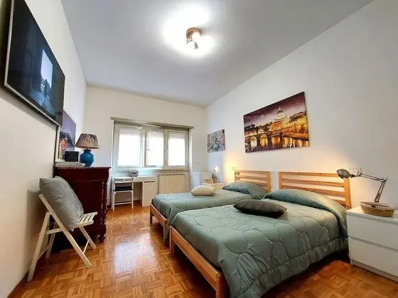 Executive Tek Büyük veya İki Ayrı Yataklı Oda, Ortak Banyo