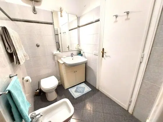 Executive Üç Kişilik Oda, Ortak Banyo