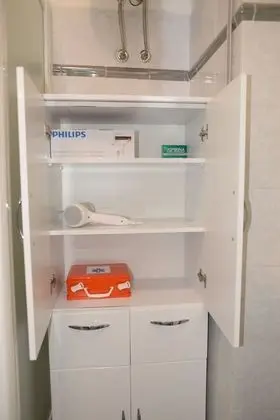 Tek Kişilik Oda, Ortak Banyo