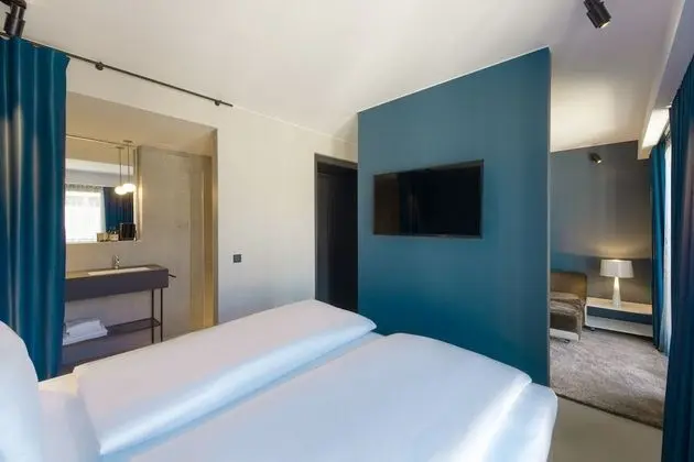 LU Suite