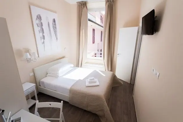 Tek Büyük Yataklı Oda