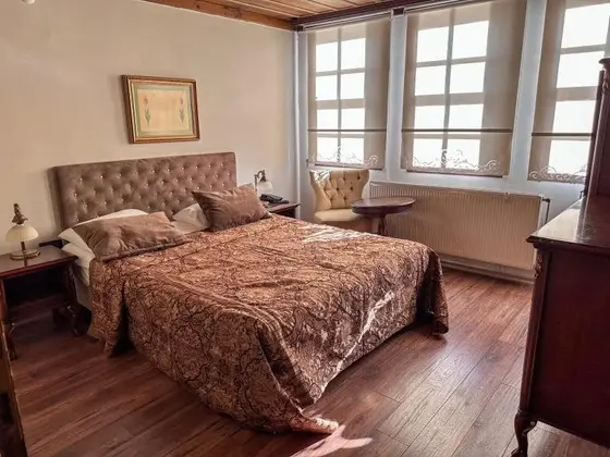 Nehir Manzaralı Superior Oda