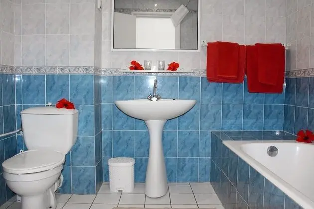 Üç Kişilik Oda