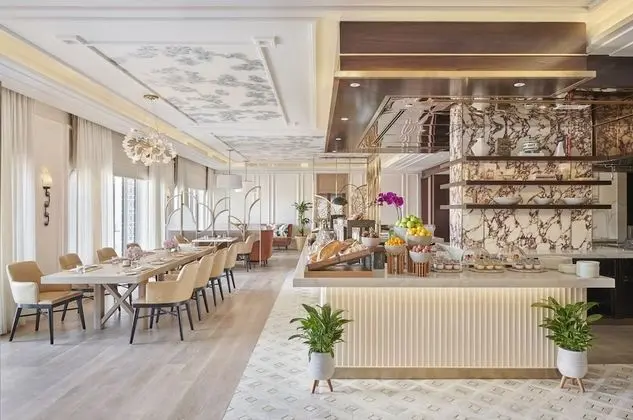 Club Oda, 1 En Büyük (King) Boy Yatak, Deniz Manzaralı