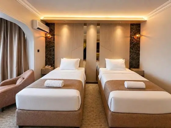 Deluxe Twin Deniz Manzaralı