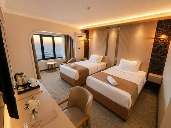 Deluxe Twin Deniz Manzaralı