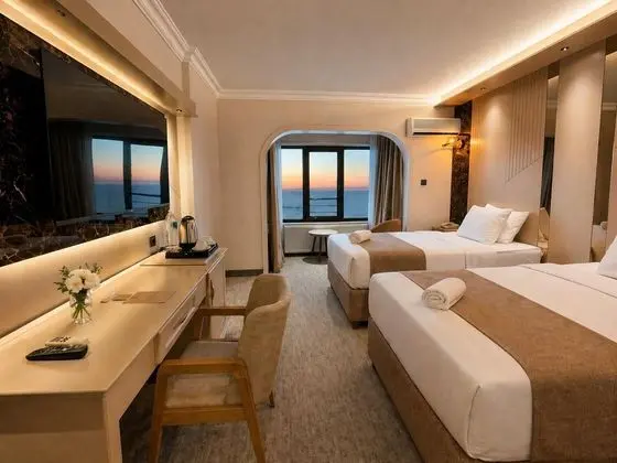 Deluxe Twin Deniz Manzaralı