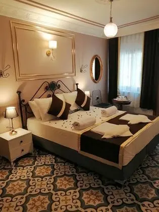 Economy Double Room, 1 Double Bed, Private Bathroom, Basement Floor (Age 18-40)