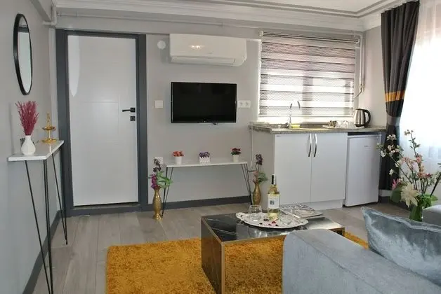 Junior Suite, Multiple Beds, Kitchenette, City View