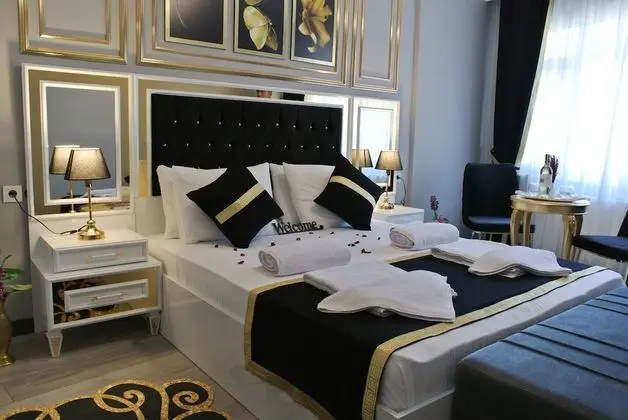 Junior Suite, Multiple Beds, Kitchenette, City View