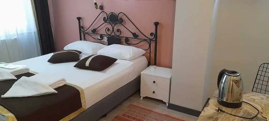 Economy Tek Büyük Yataklı Oda, Özel Banyo, Zemin Kat