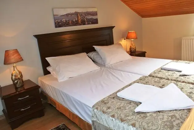 Economy Penthouse, 2 Twin Beds, Mezzanine