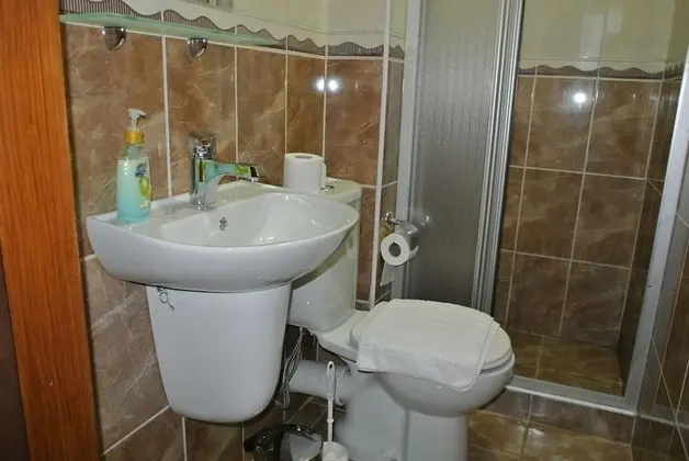 Economy Single Room, 1 Bedroom, Non Smoking, Private Bathroom