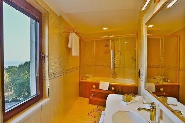 Junior Suite, Deniz Manzaralı, Jakuzili