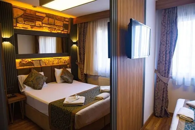 Deluxe Tek Büyük Yataklı Oda