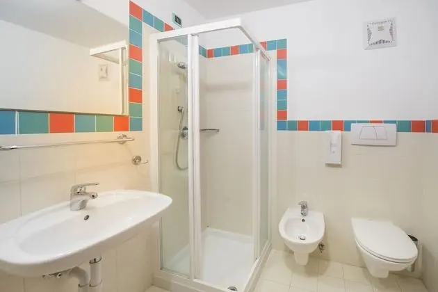 Family Room 2 Adult and 2 Children