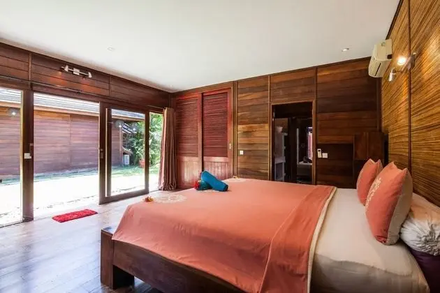 Basic Villa, Birden Çok Yatak