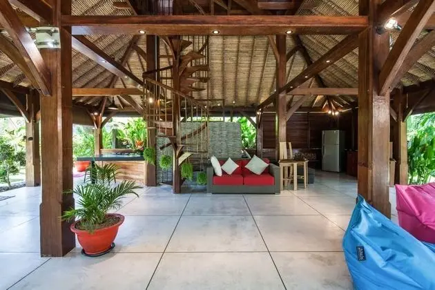 Basic Villa, Birden Çok Yatak