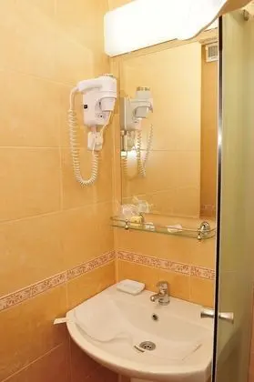 Business Tek Kişilik Oda