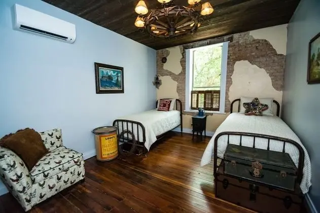 Comfort Tek Büyük veya İki Ayrı Yataklı Oda (Ranch)