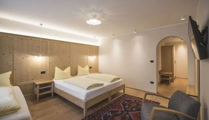 Junior Süit, Birden Çok Yatak (Josefine)