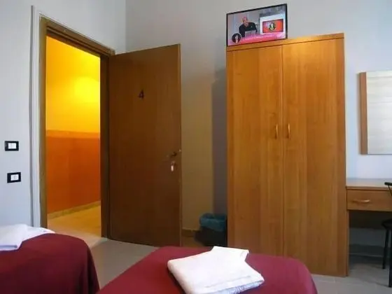 Tek Kişilik Oda, Banyolu/Duşlu
