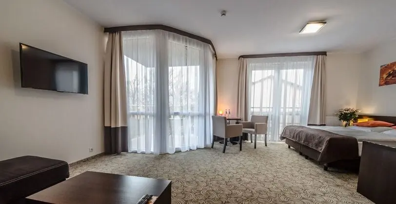 Family Dört Kişilik Oda, 1 Yatak Odası, Buzdolabı, Kısmi Göl Manzaralı