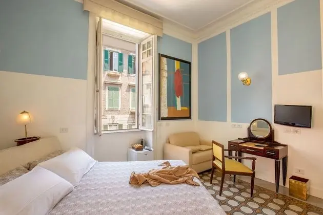 Comfort Tek Büyük Yataklı Oda