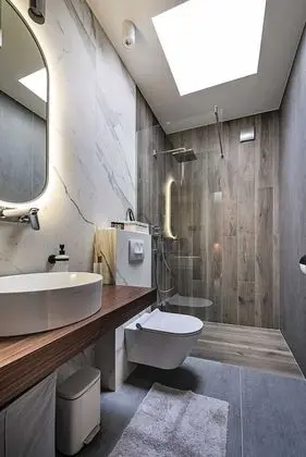 Villa (Five Bedroom villa with Pool)
