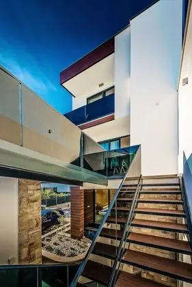 Villa (Five Bedroom villa with Pool)