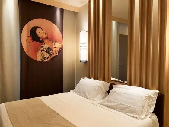 Superior Tek Büyük Yataklı Oda