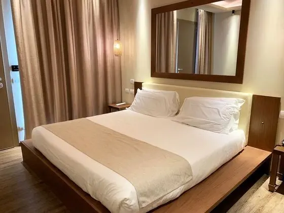 Superior Tek Büyük Yataklı Oda