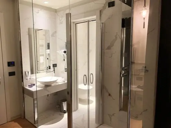 Superior Tek Büyük Yataklı Oda