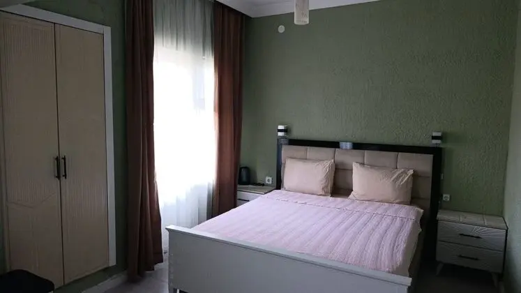Standart Üç Kişilik Oda