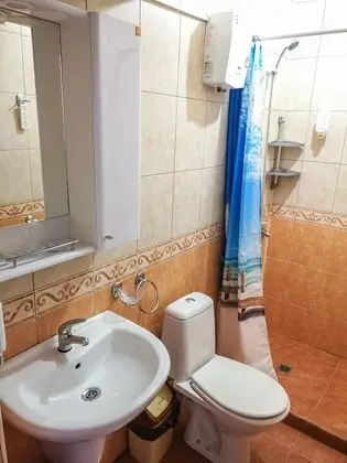 Economy Tek Büyük veya İki Ayrı Yataklı Oda
