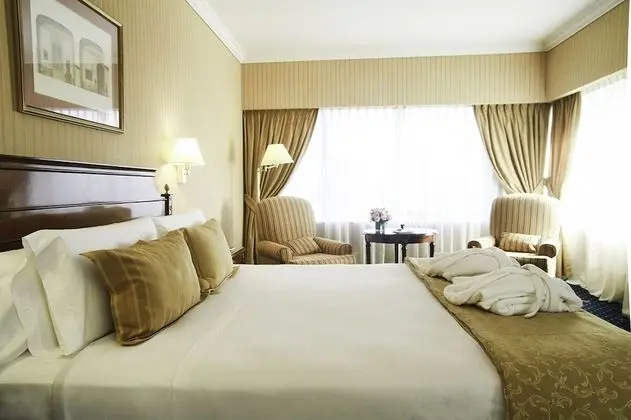 Executive Süit, Köşe