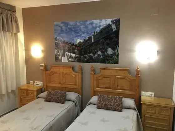 Tek Büyük veya İki Ayrı Yataklı Oda