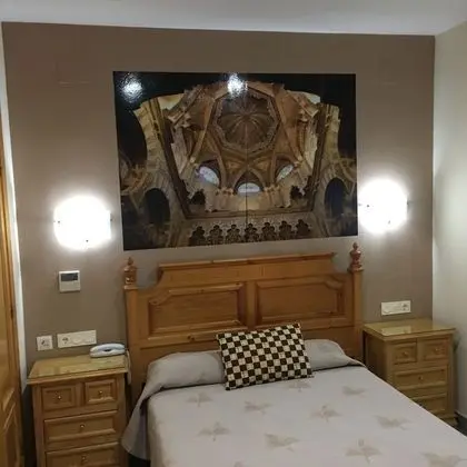 Tek Büyük veya İki Ayrı Yataklı Oda