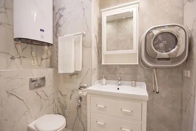 Comfort Daire, 1 En Büyük (King) Boy Yatak ve Çekyat, Mutfak, Şehir Manzaralı