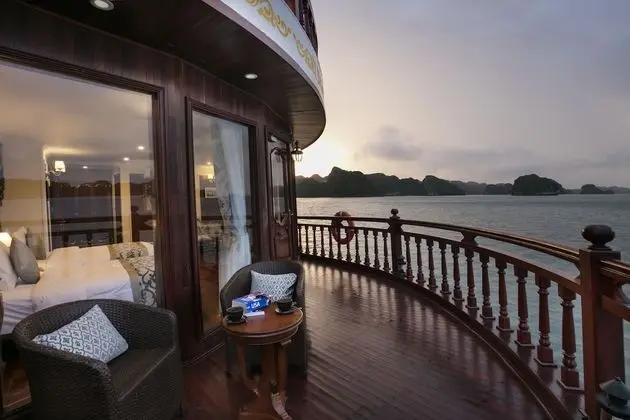 State Suite Private Balcony