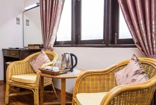 Superior Tek Büyük veya İki Ayrı Yataklı Oda (Single Occupancy)