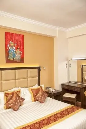 Superior Tek Büyük veya İki Ayrı Yataklı Oda (Single Occupancy)