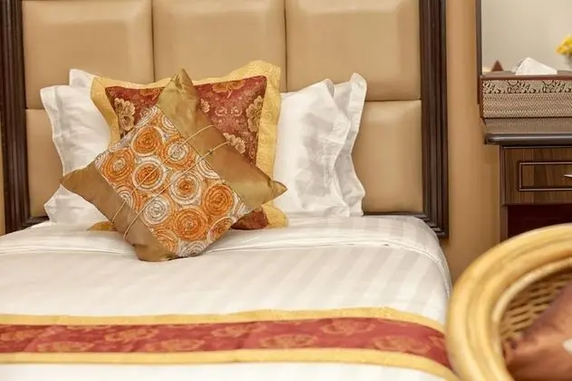 Superior Tek Büyük veya İki Ayrı Yataklı Oda (Single Occupancy)