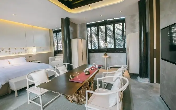 Elite Tek Büyük Yataklı Oda