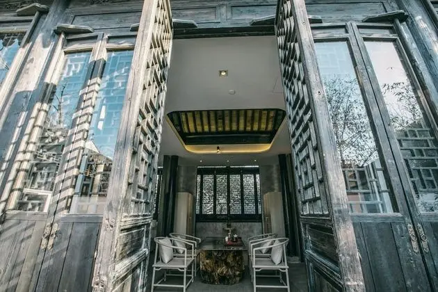 Elite Tek Büyük Yataklı Oda