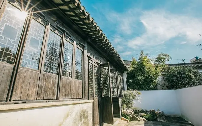 Elite Tek Büyük Yataklı Oda